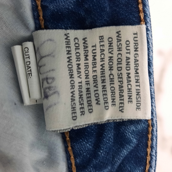 Torrid Denim Jeans Womens 12 Blue Boyfriend Mid Rise Medium Wash 34x30 - Picture 12 of 12